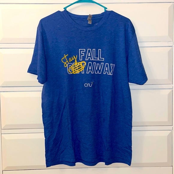 Shirts - Picture 2 of 6